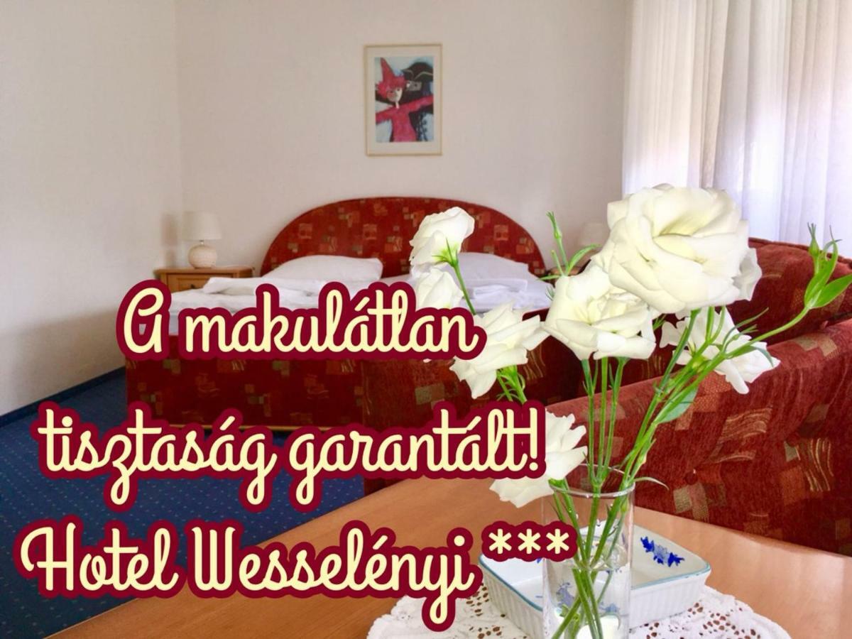 Hotel Wesselenyi Дьёр Экстерьер фото